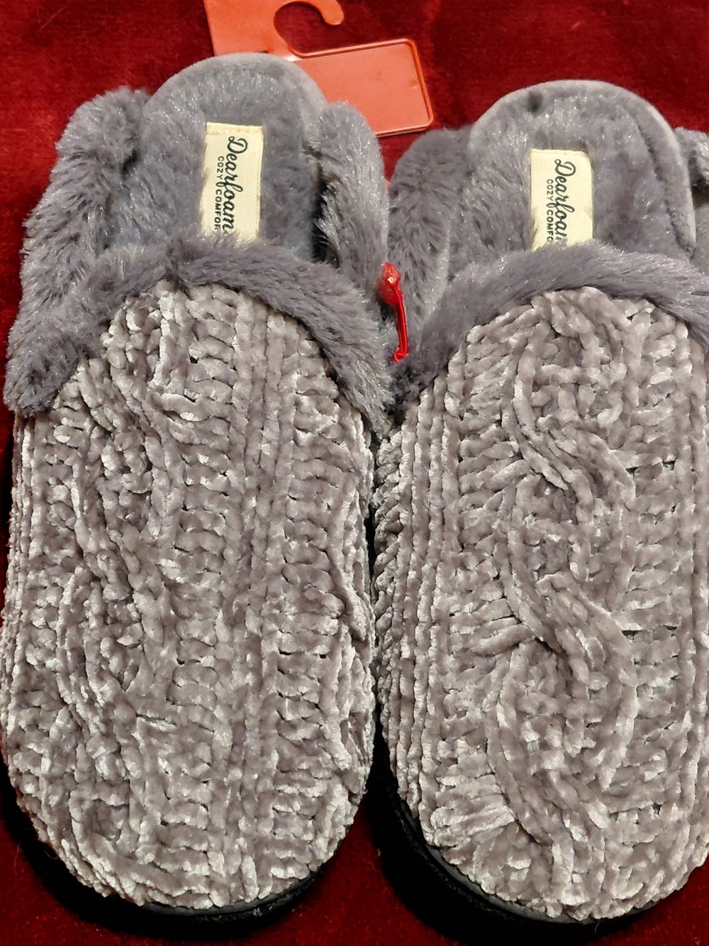 Dearfoams Women's Gray Plush Chenille Slip-On Slippers Medium 7-8